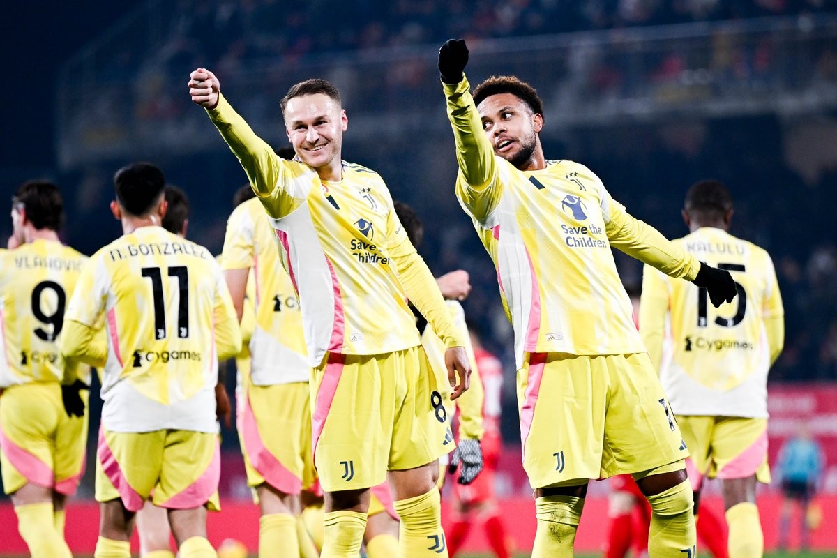 尤文图斯客场轻松取胜,实力不可小觑的简单介绍 尤文图斯客场轻松取胜,实力不可小觑的简单介绍