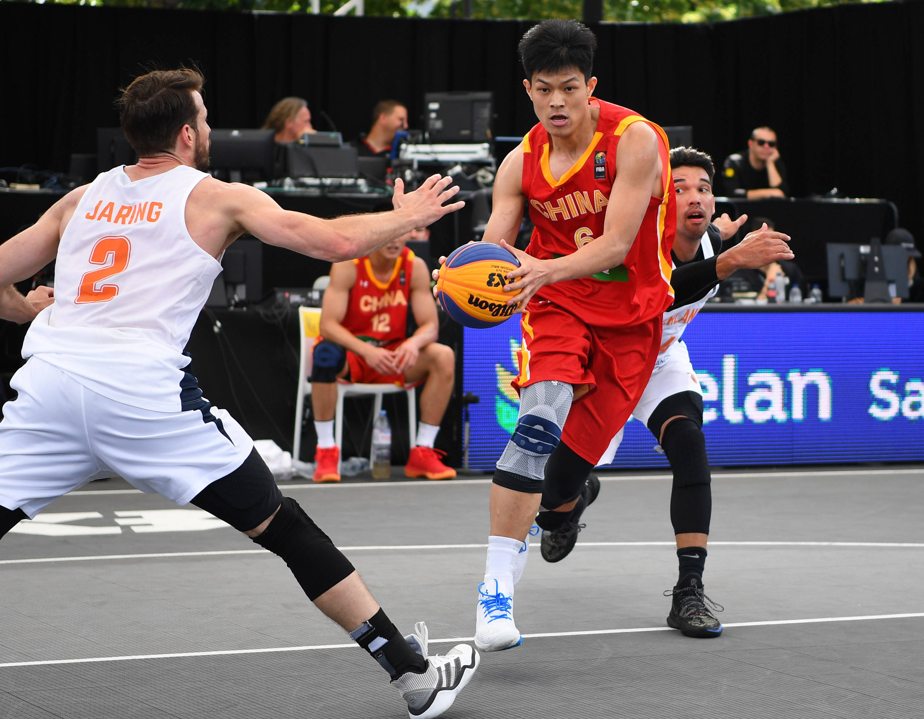 关于荷兰篮球联赛:鹰队势如破竹迎来五连胜的信息 关于荷兰篮球联赛:鹰队势如破竹迎来五连胜的信息