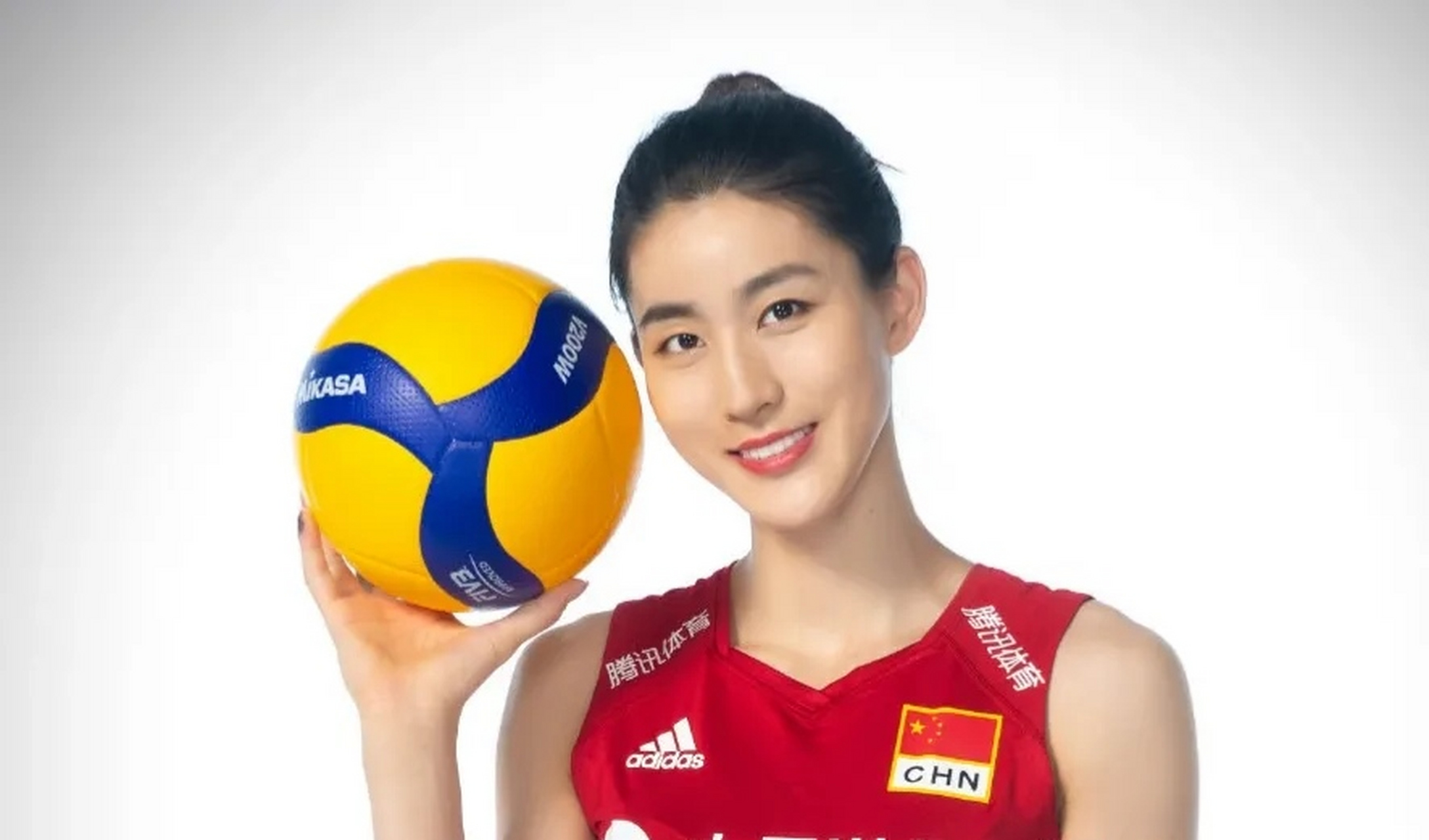 亚洲球员在国际比赛中展现出色表现 亚洲球员在国际比赛中展现出色表现