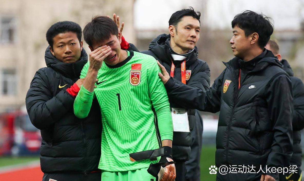 点球大战中一个运动员心理素质过硬,施加压力获胜的简单介绍 点球大战中一个运动员心理素质过硬,施加压力获胜的简单介绍