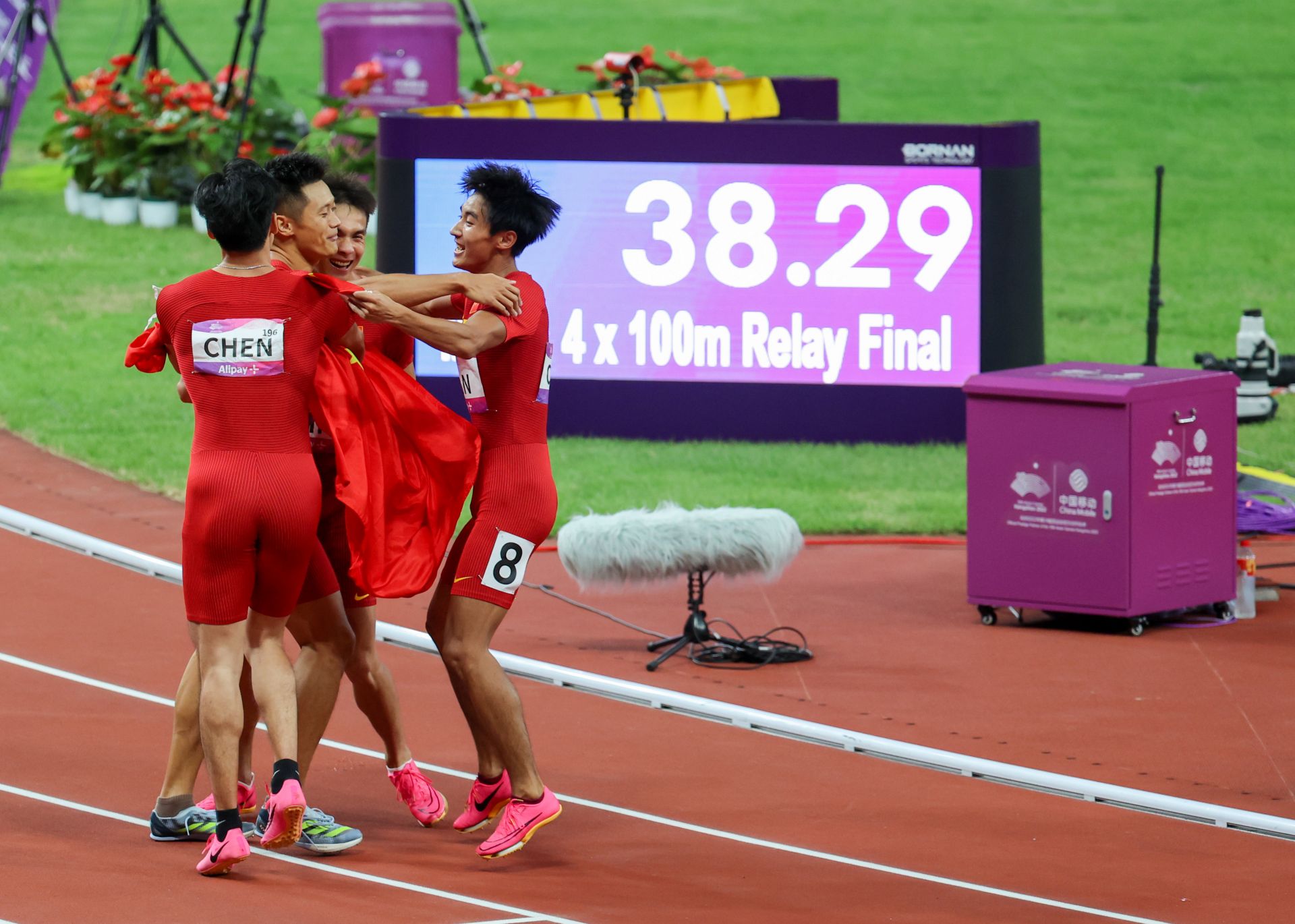 内蒙古队突破困境,精彩逆转比赛 内蒙古队突破困境,精彩逆转比赛