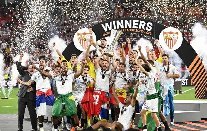 关于塞维利亚力争击败埃瓦尔,在主场迎来胜利的信息 关于塞维利亚力争击败埃瓦尔,在主场迎来胜利的信息