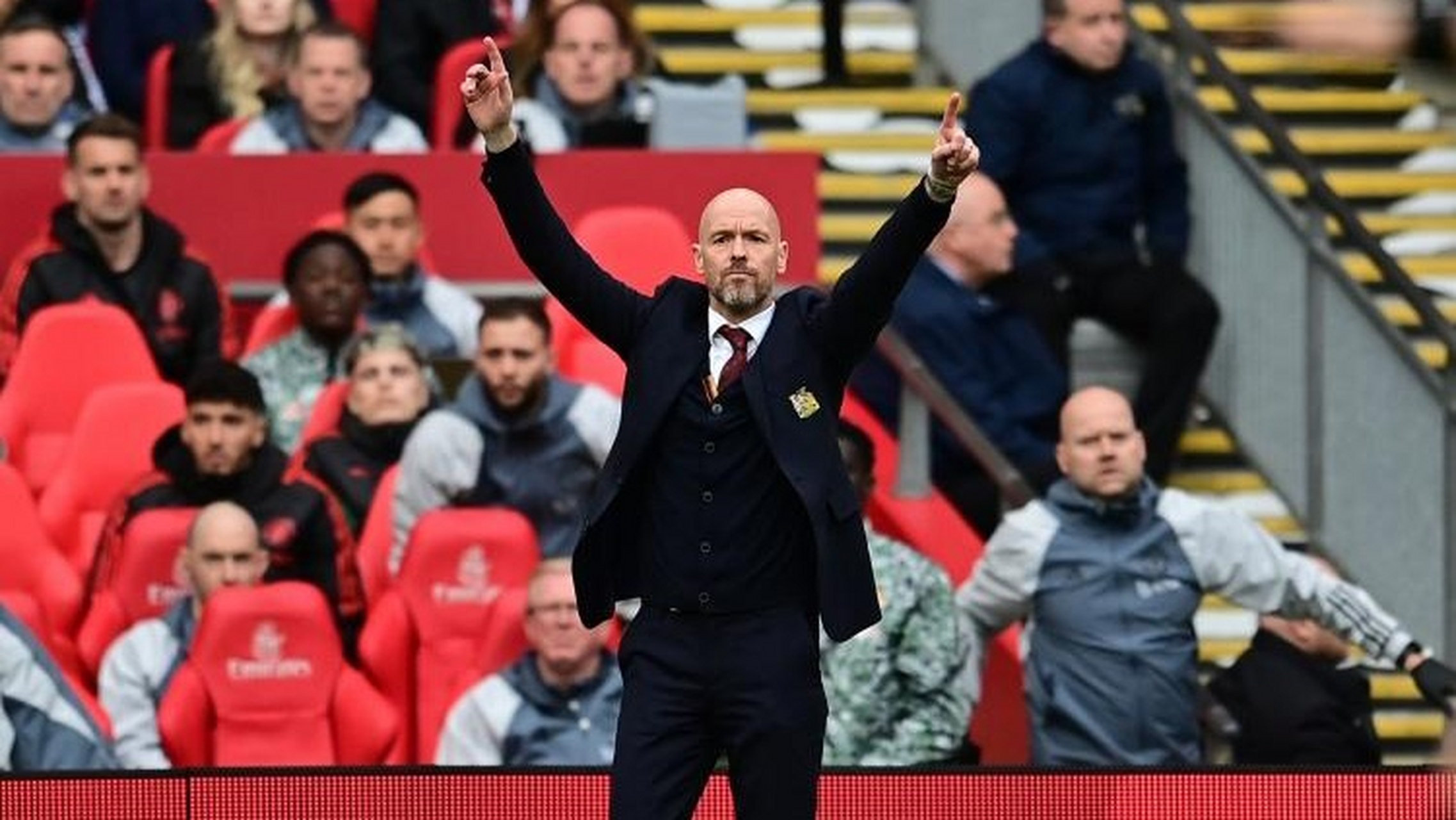 尼斯教练赛后受访,点评球队表现及状态 尼斯教练赛后受访,点评球队表现及状态