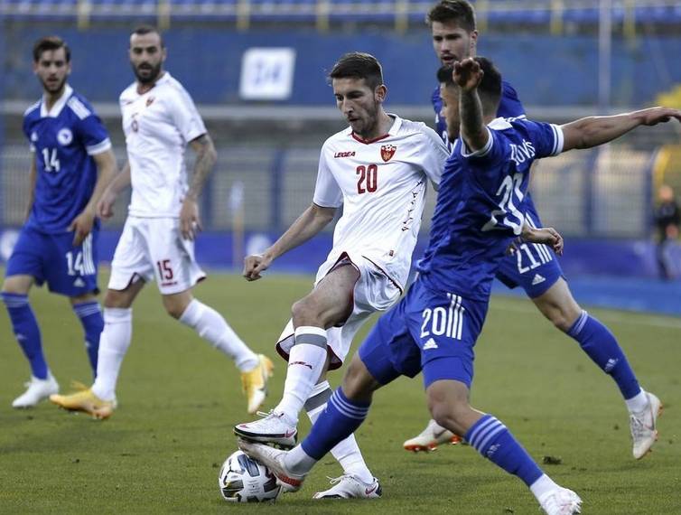 关于匈牙利队在欧预赛中突然崛起，实力突现的信息