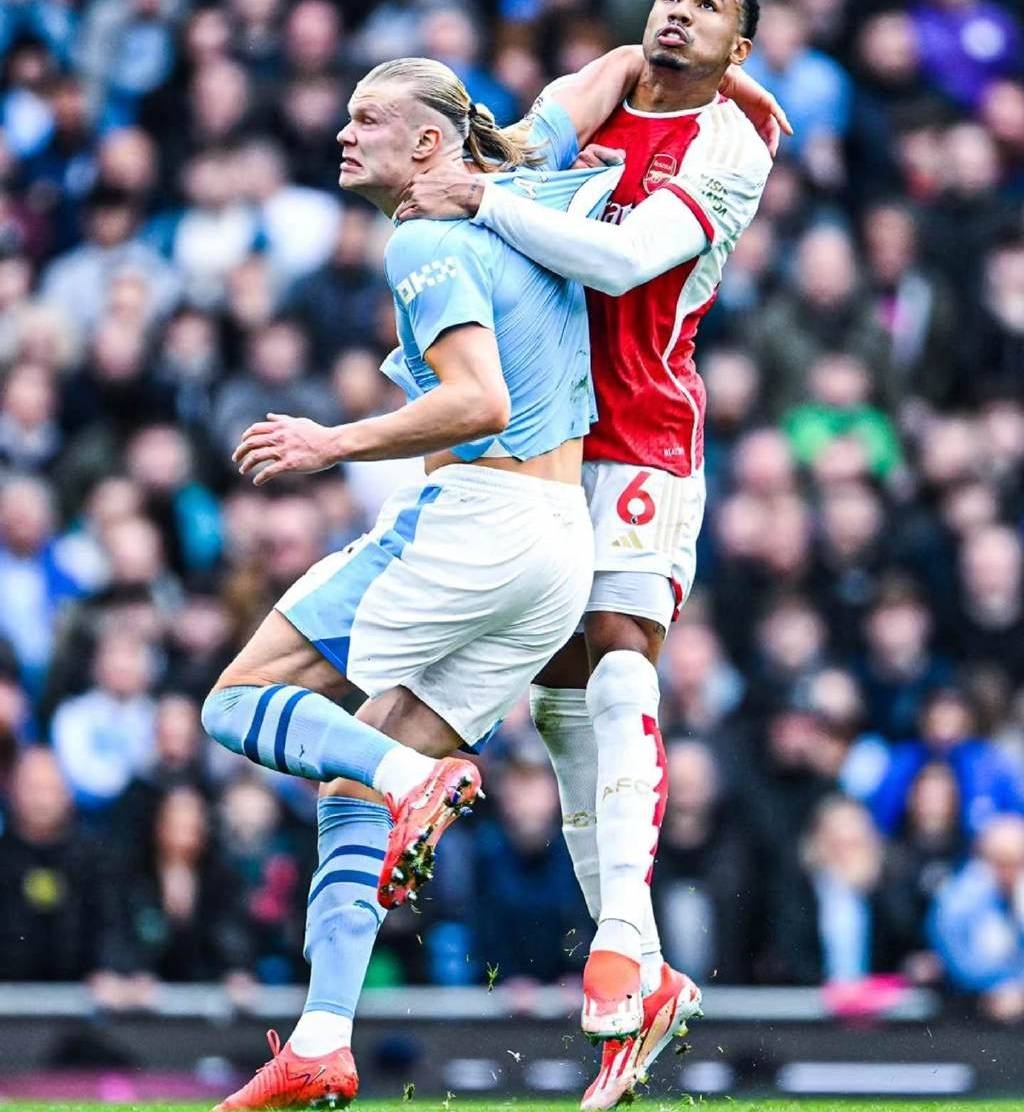 曼城横扫对手,晋级欧冠半决赛! 曼城横扫对手,晋级欧冠半决赛!