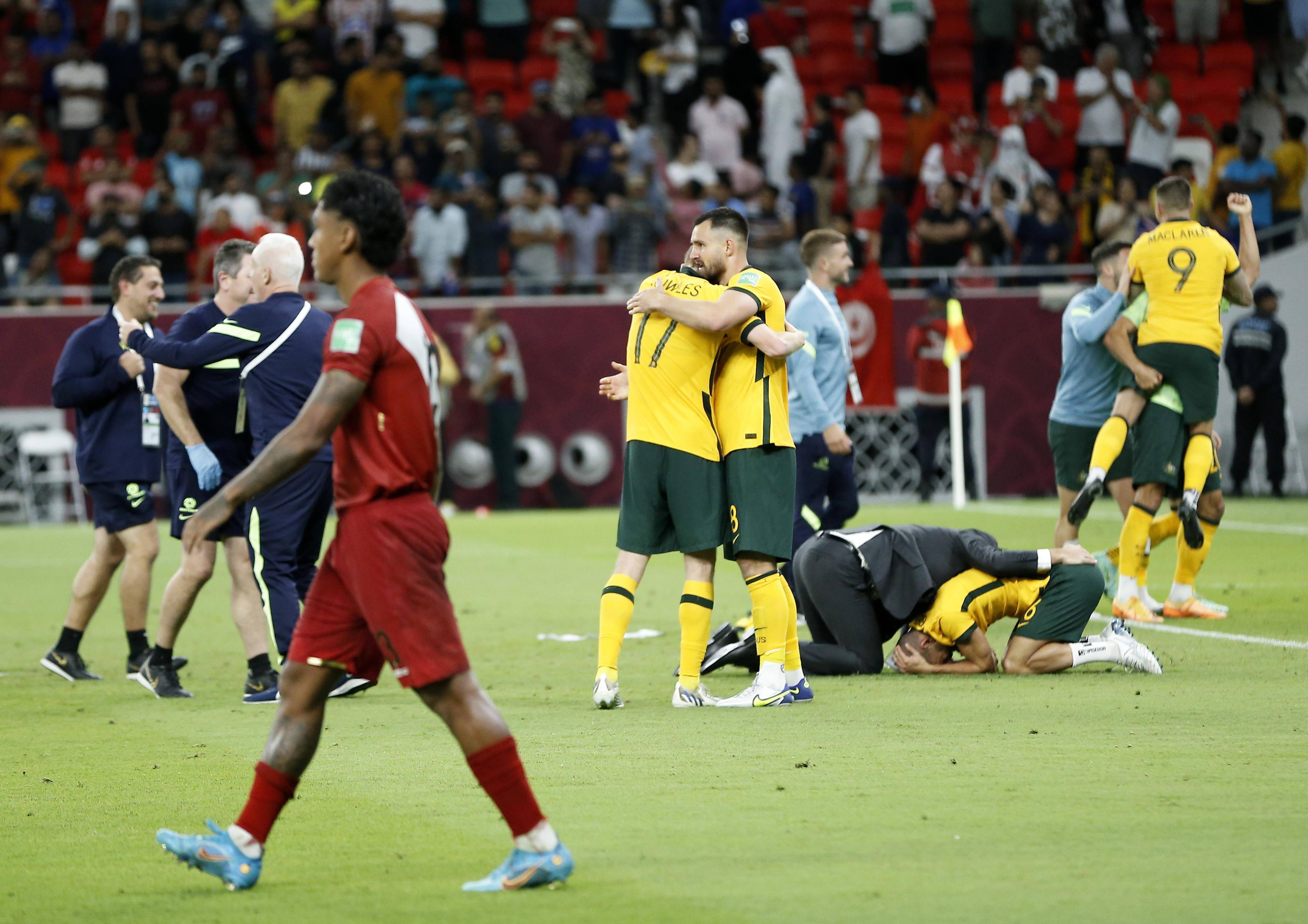 澳大利亚球队遭遇失利，晋级形势岌岌可危的简单介绍