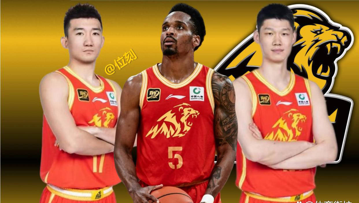 精彩对攻，球队最终战胜对手