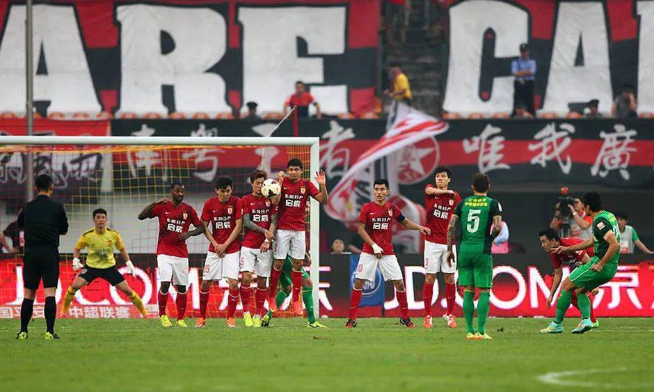 关于广州恒大客场力擒对手,取得连胜势头的信息 关于广州恒大客场力擒对手,取得连胜势头的信息