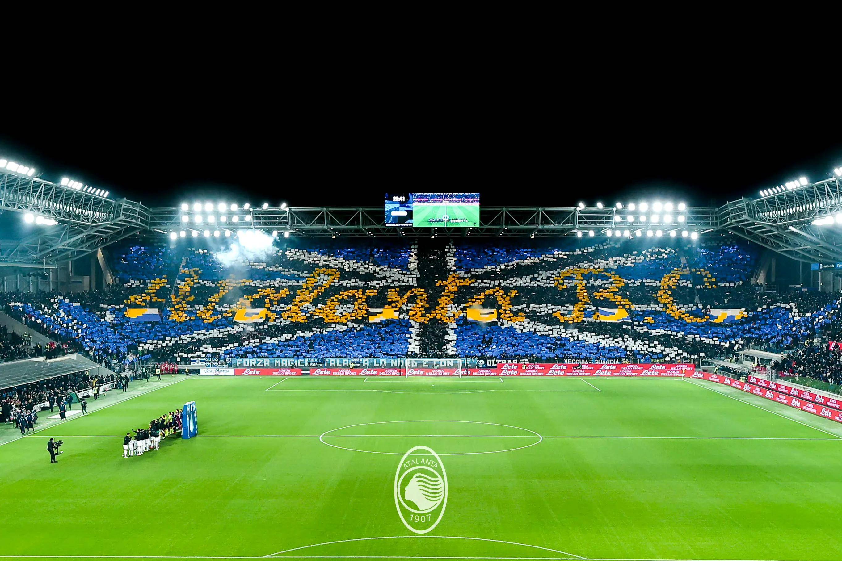 意甲联赛球队备战纪实训练场上拼尽全力