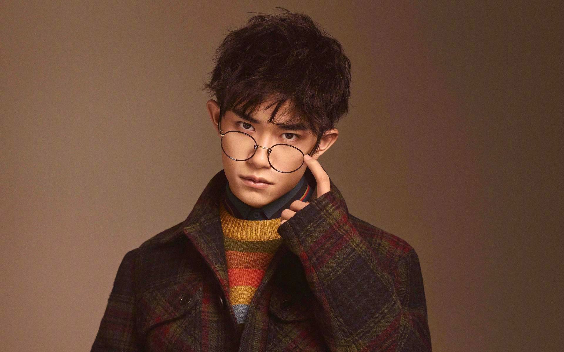 绿茵分秒间，硝烟血拼中，德布劳内与阿尔及利亚的两种爆发